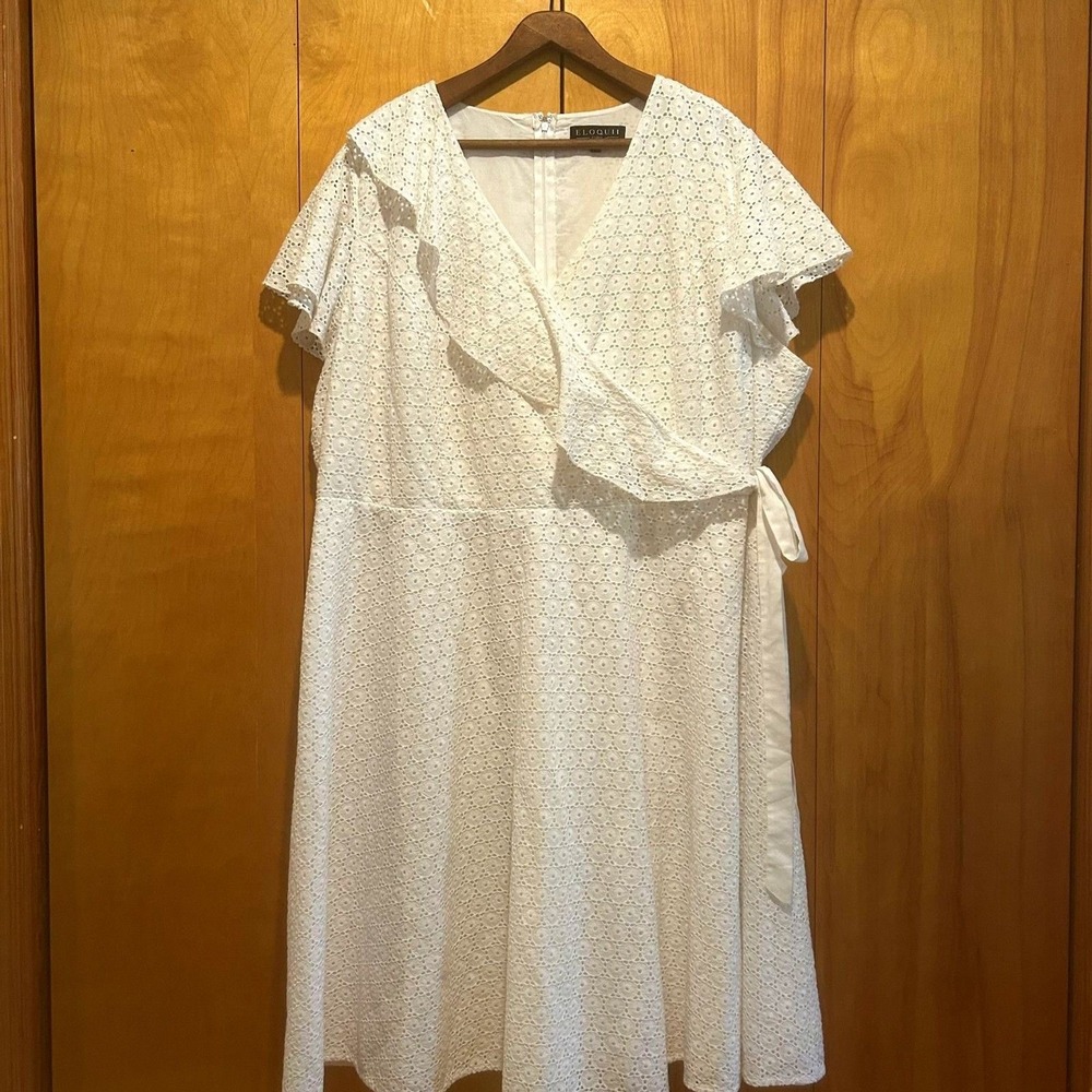 Eloquii‎ White Eyelet Wrap Dress-Flutter Slv-Sz 28-Below Knee Length-Cottagecore